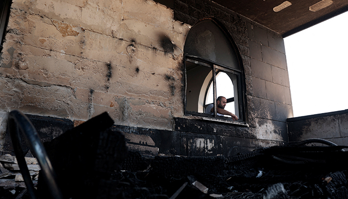 israeli settlers torch