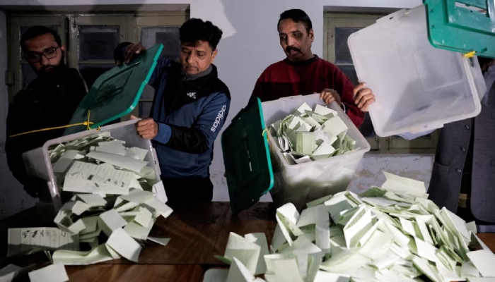 pmln clinches nine