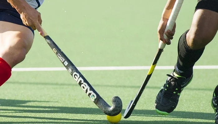 pakistan suffer heavy