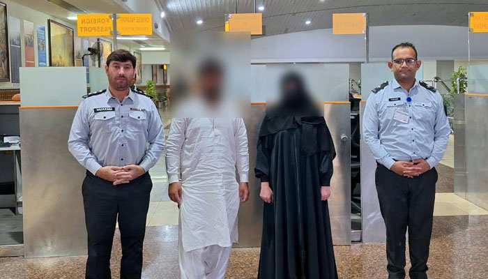 arrested multan airport
