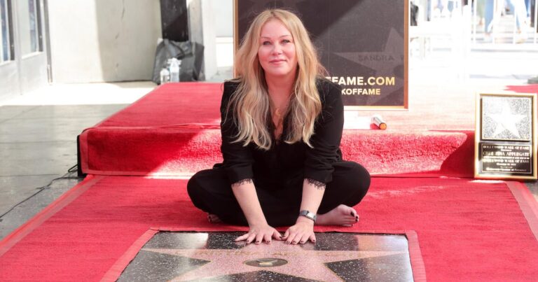 christina applegate has