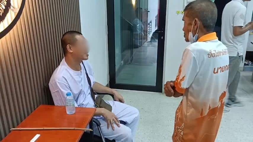 thai monk defrocked