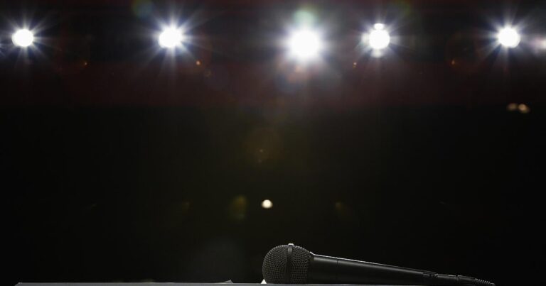 major comedian8217s tour