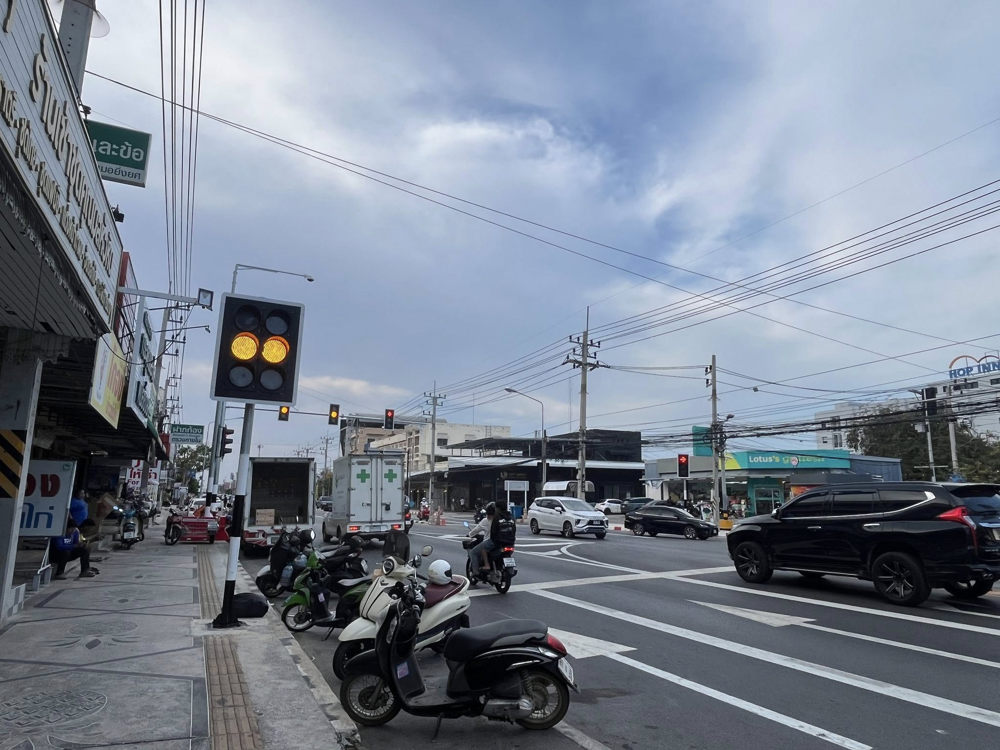 new traffic lights