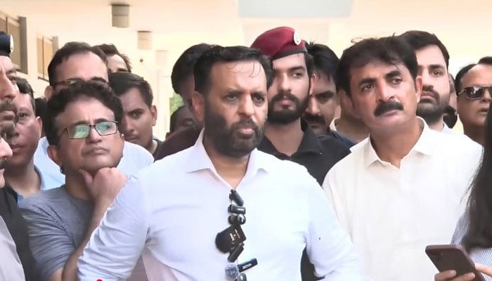 health minister offers
