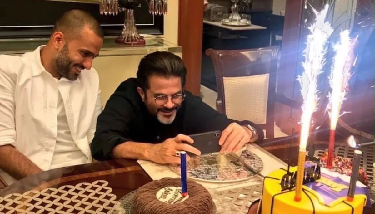 anil kapoor turns