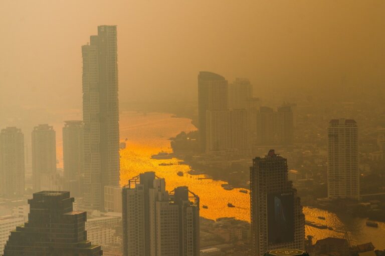 bangkok gripped severe