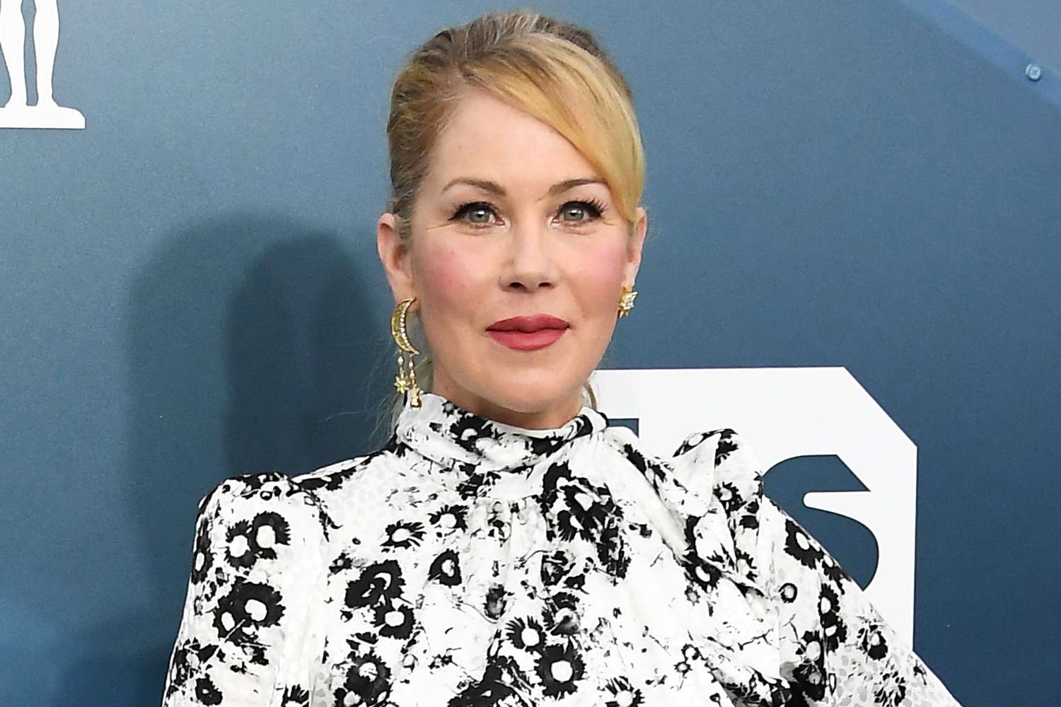 christina applegate returns