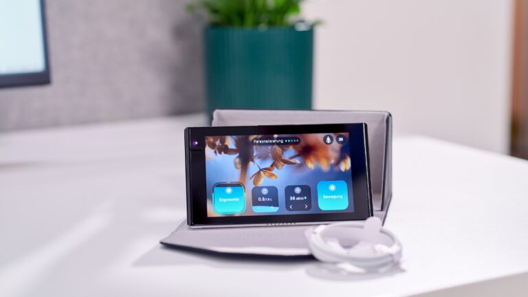 offline desk gadget