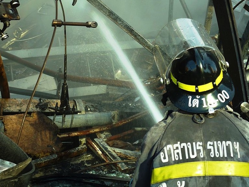 fire rages khlong