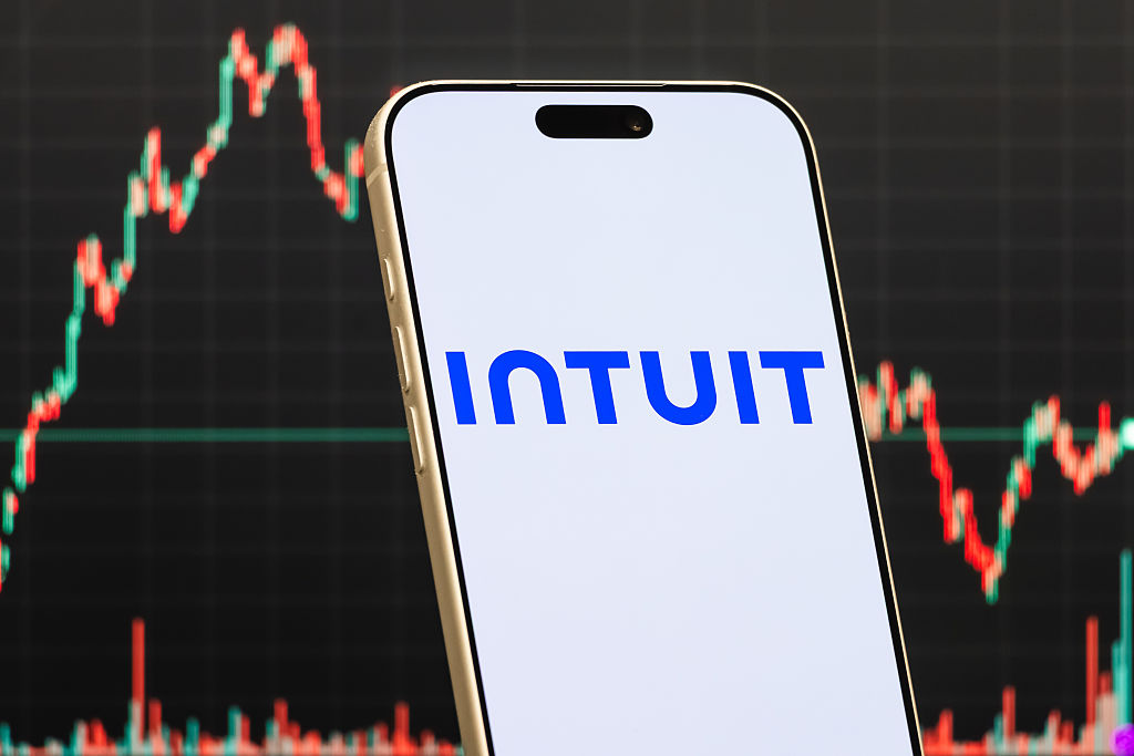 intuit lay off