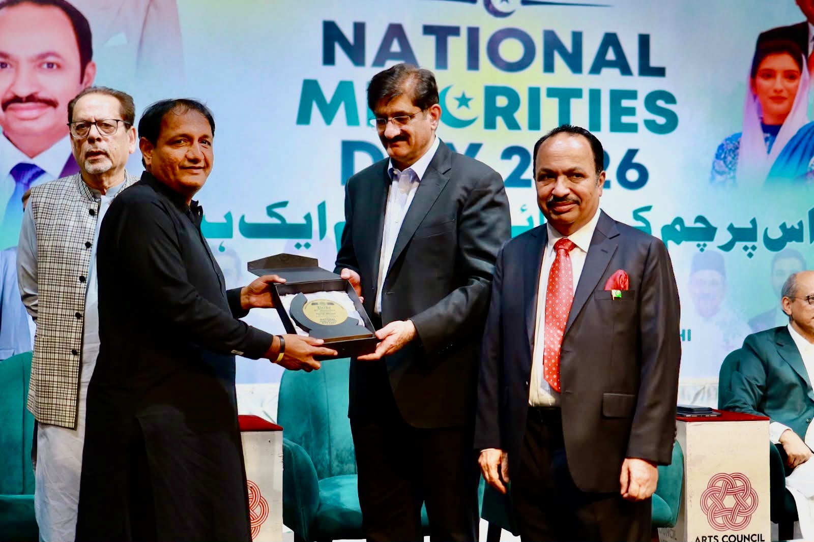 partab shivani receives