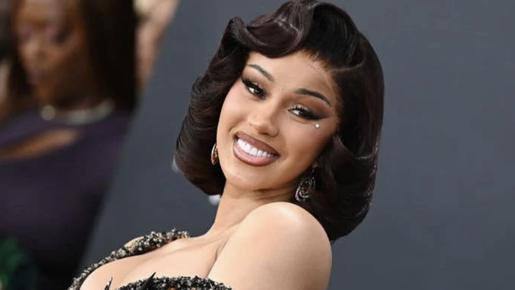 cardi hits back