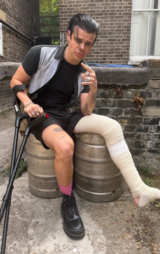 yungblud refuses let