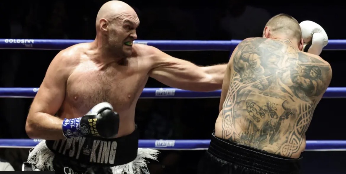 fury wins lowkey