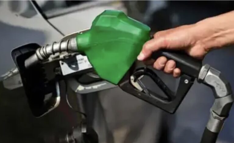 govt decreases petrol