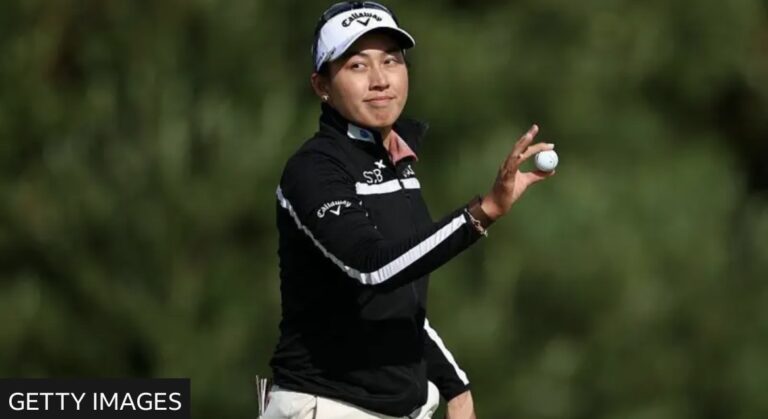 thitikul leads women8217s