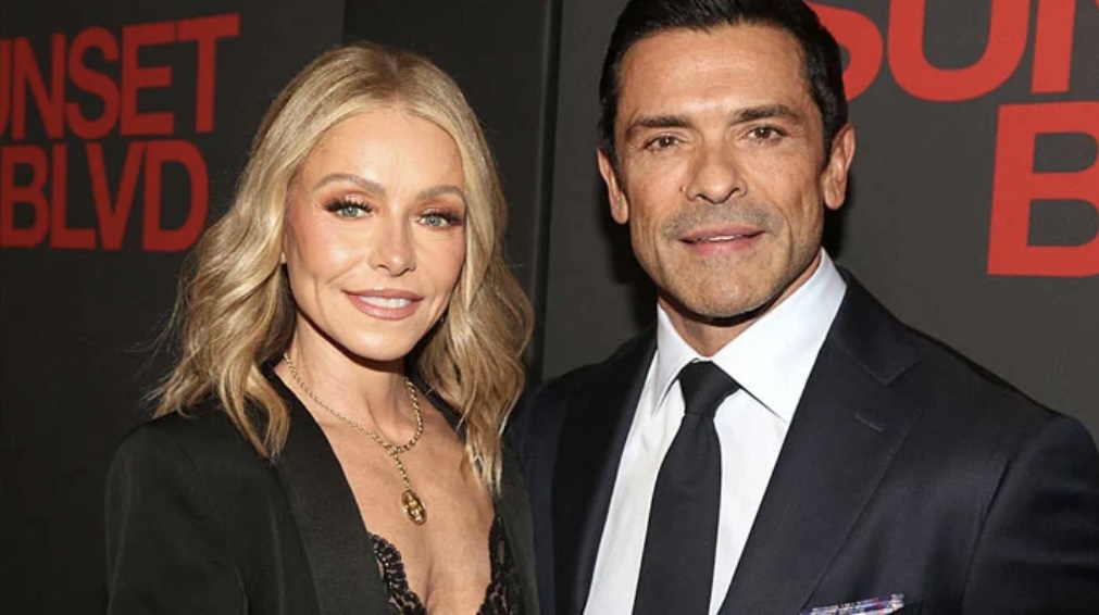 mark consuelos reveals