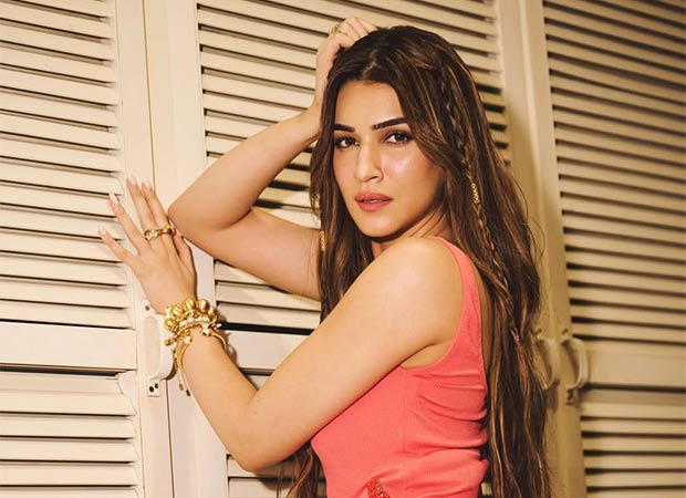 kriti sanon turns