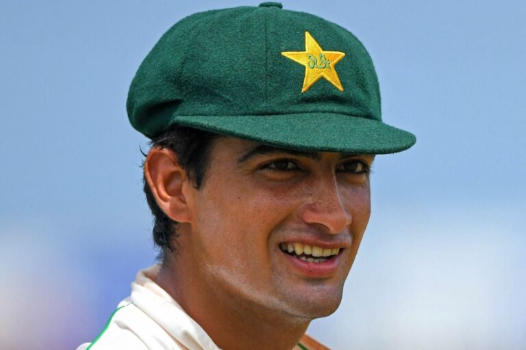 naseem shah breaks