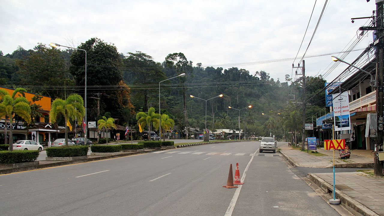 manhunt underway phang