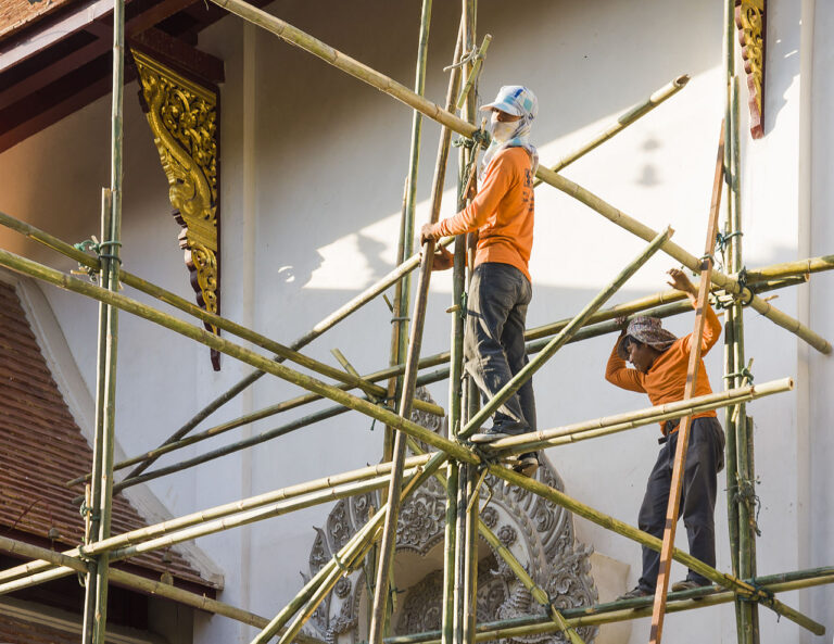 australians arrested vandalising