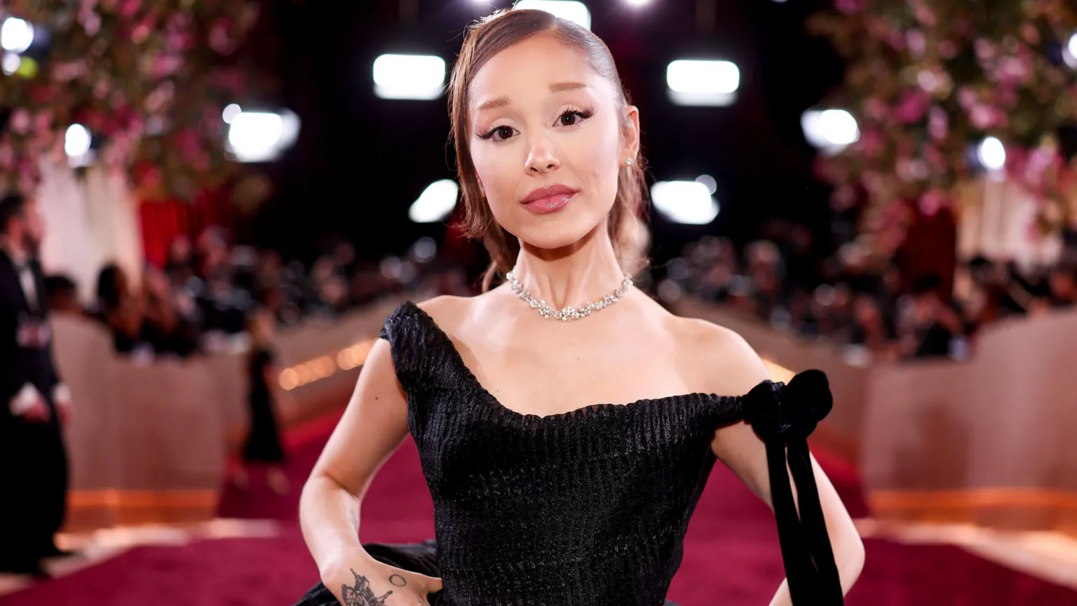 ariana grande step
