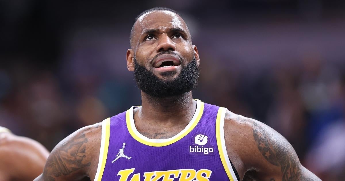 current odds lebron