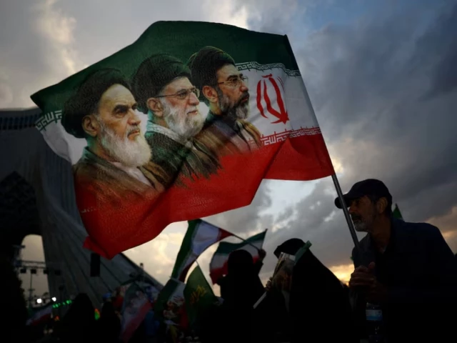 iran issues fresh
