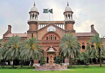 lhc judge steps