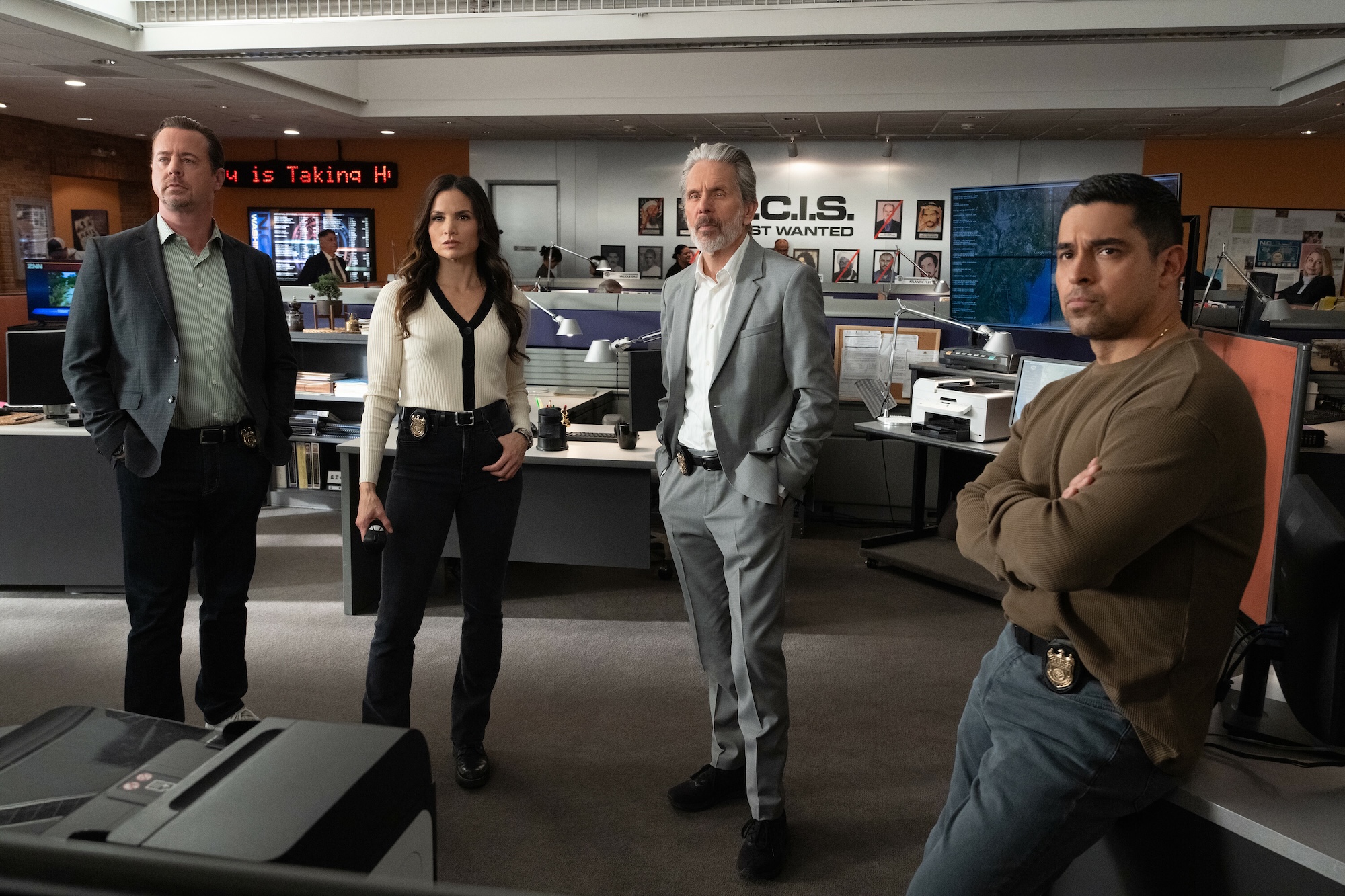 ncis star warns