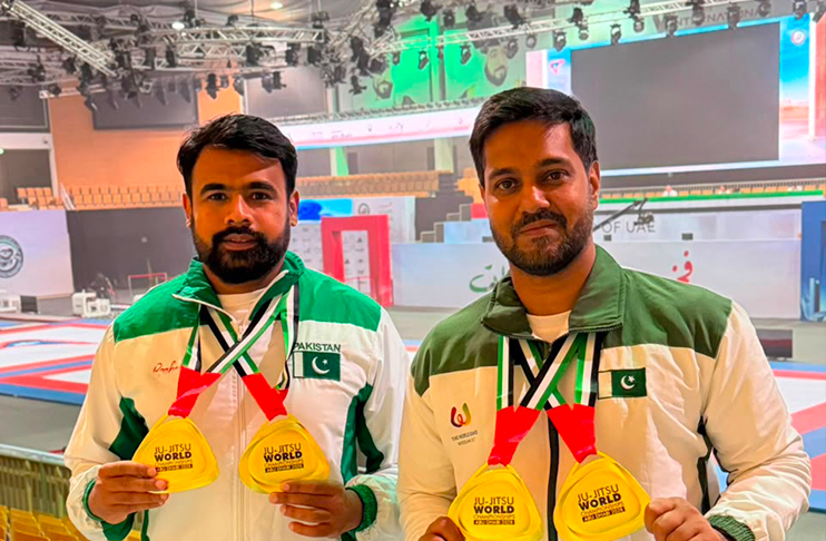 pakistan wins historic