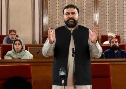 bugti pledges merit