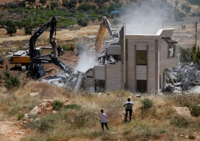 israeli raids settlement