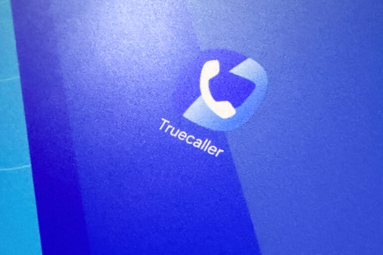 truecaller faces mounting
