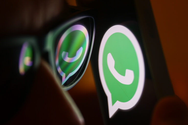 whatsapp testing premium