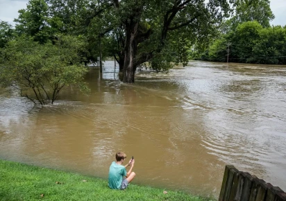 historic floods leave