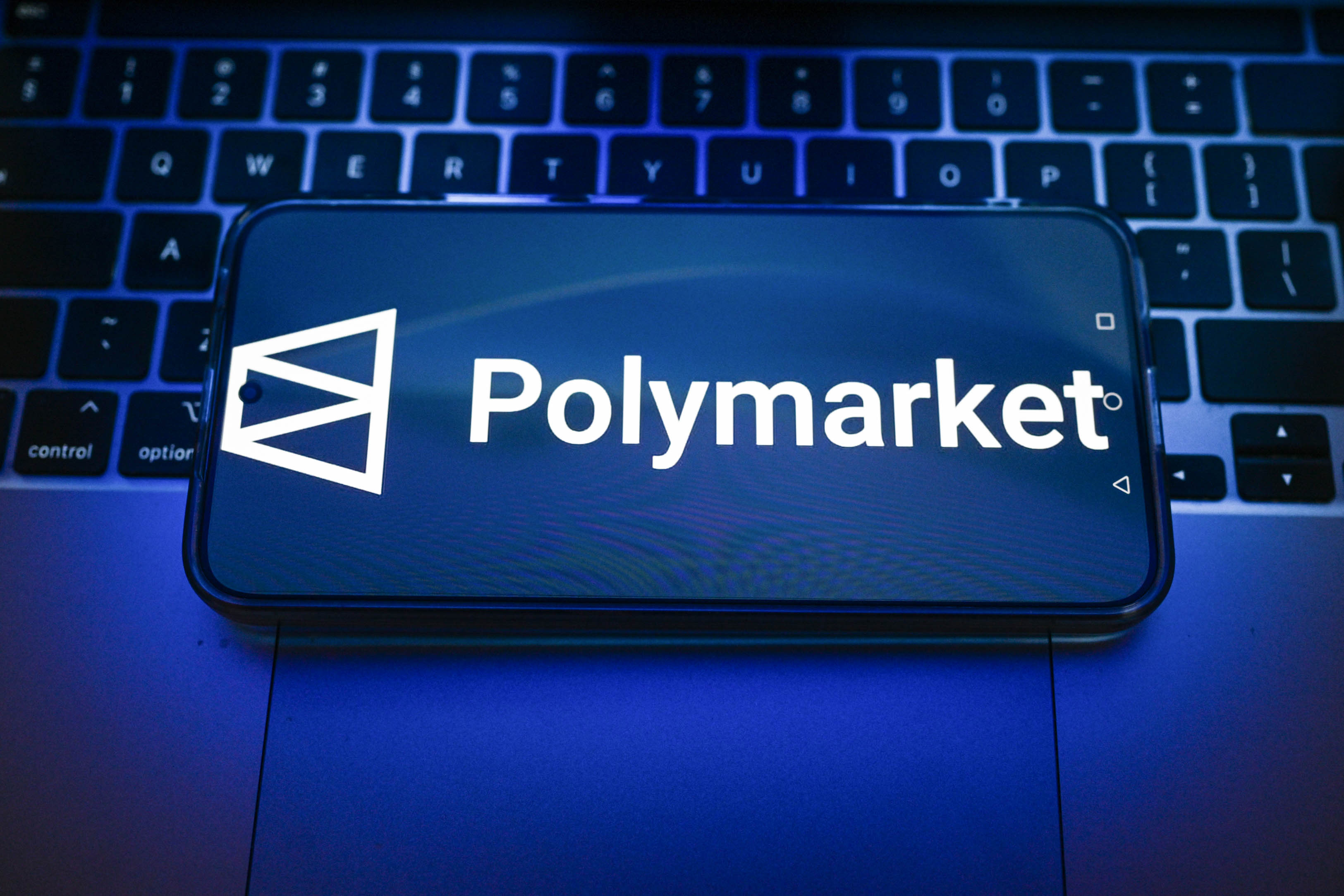 polymarket reportedly raises