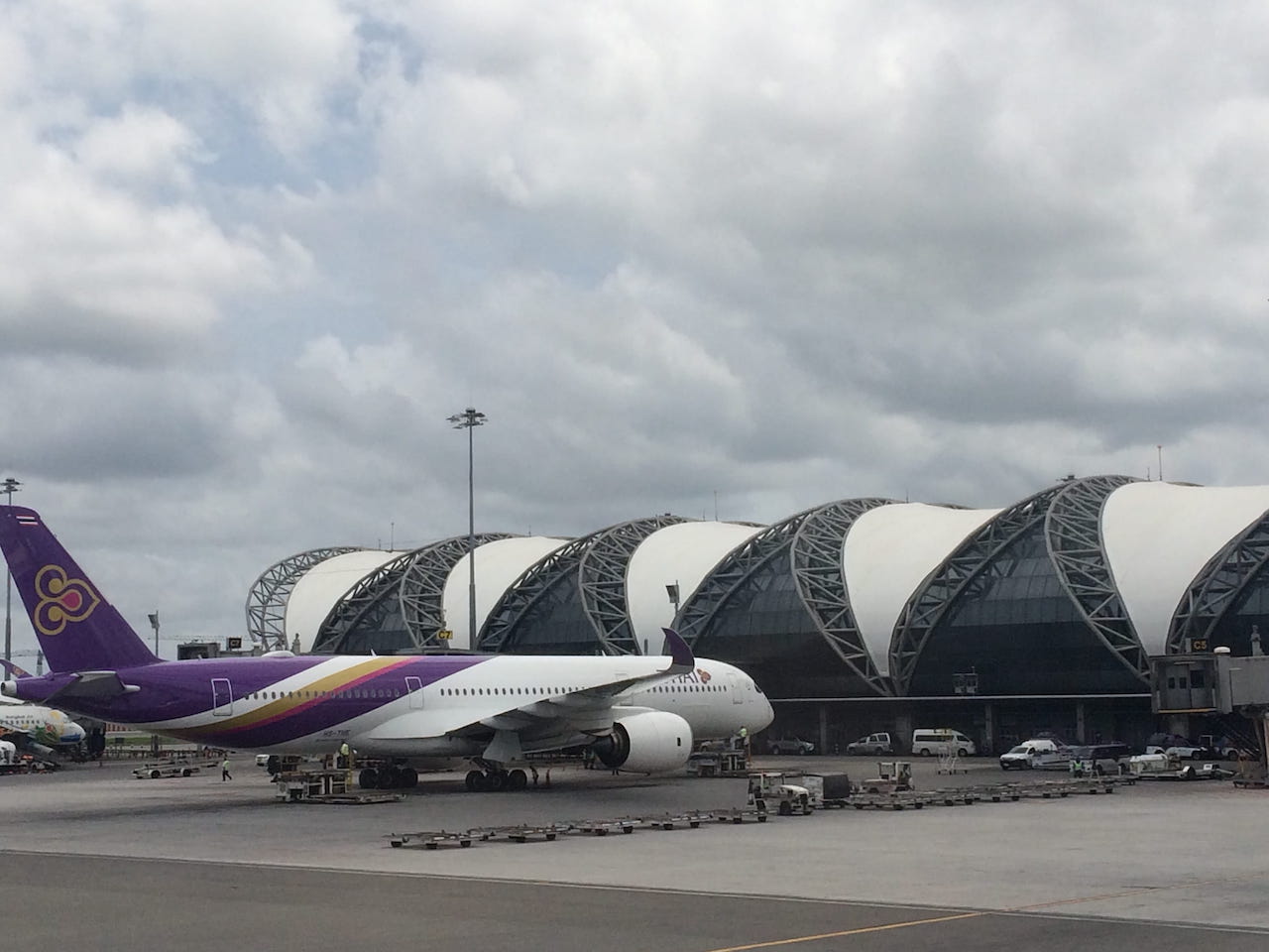thai airlines cancel