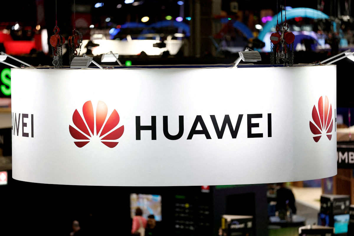chinas huawei maker
