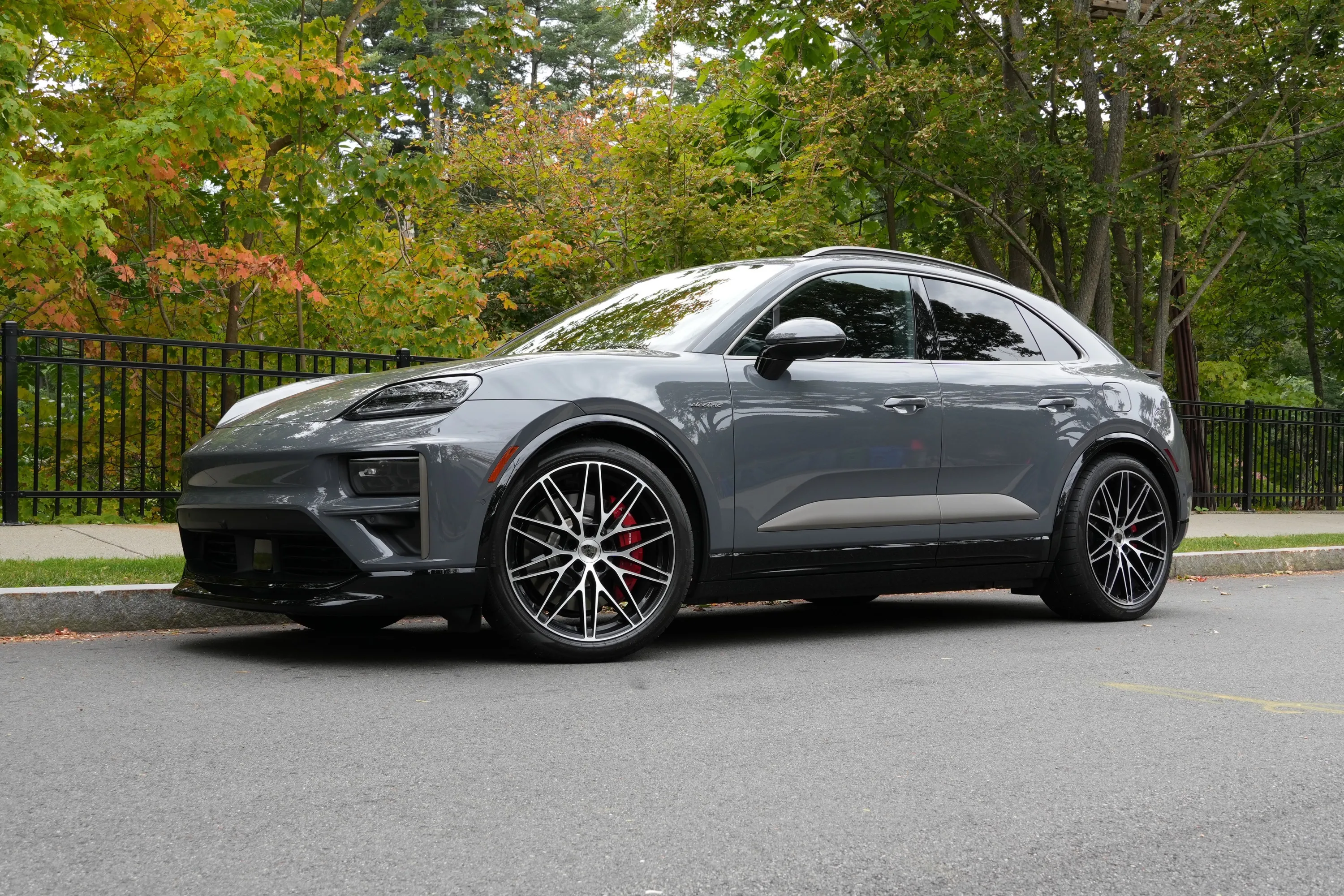 porsches electric macan