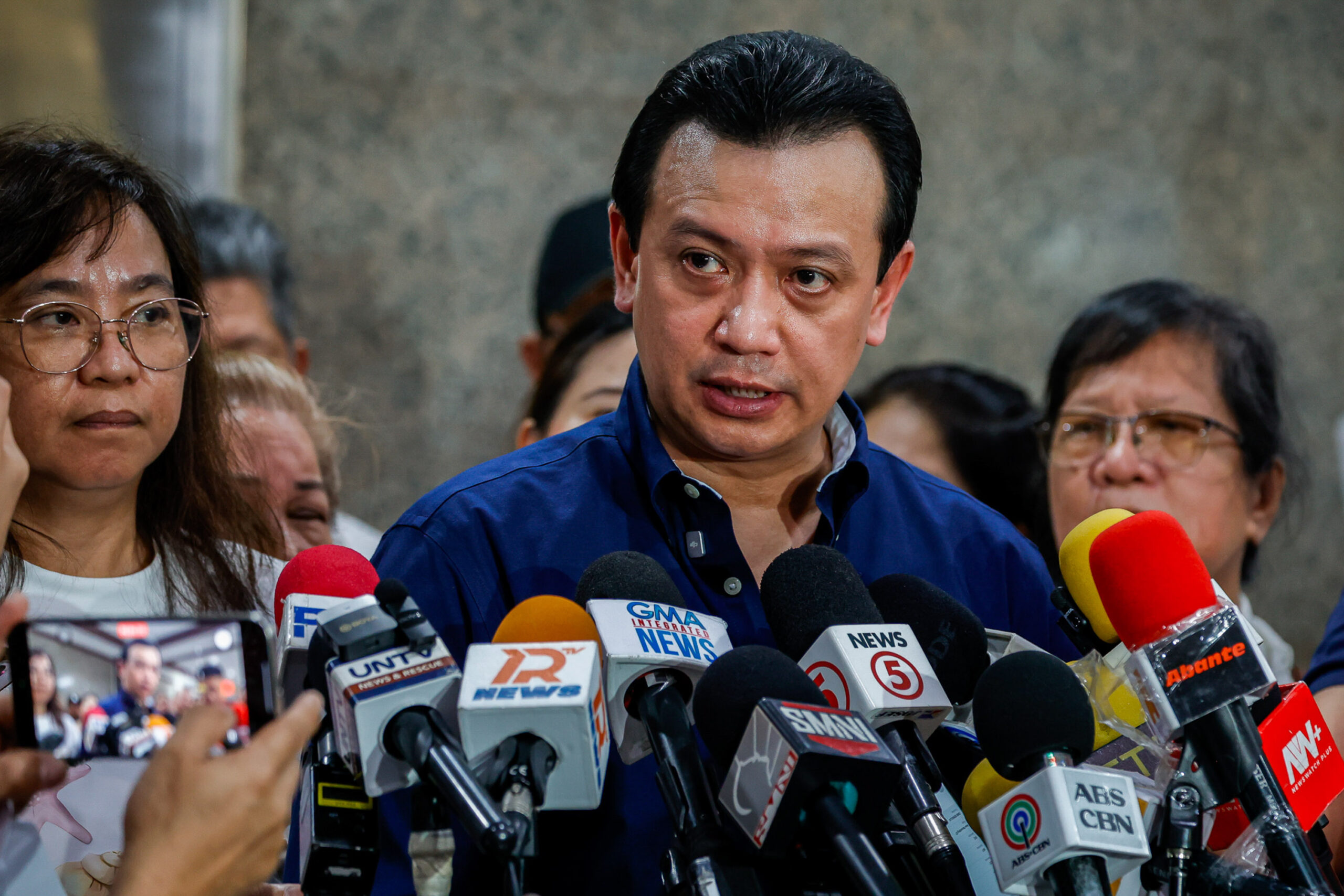 prosecution drops trillanes
