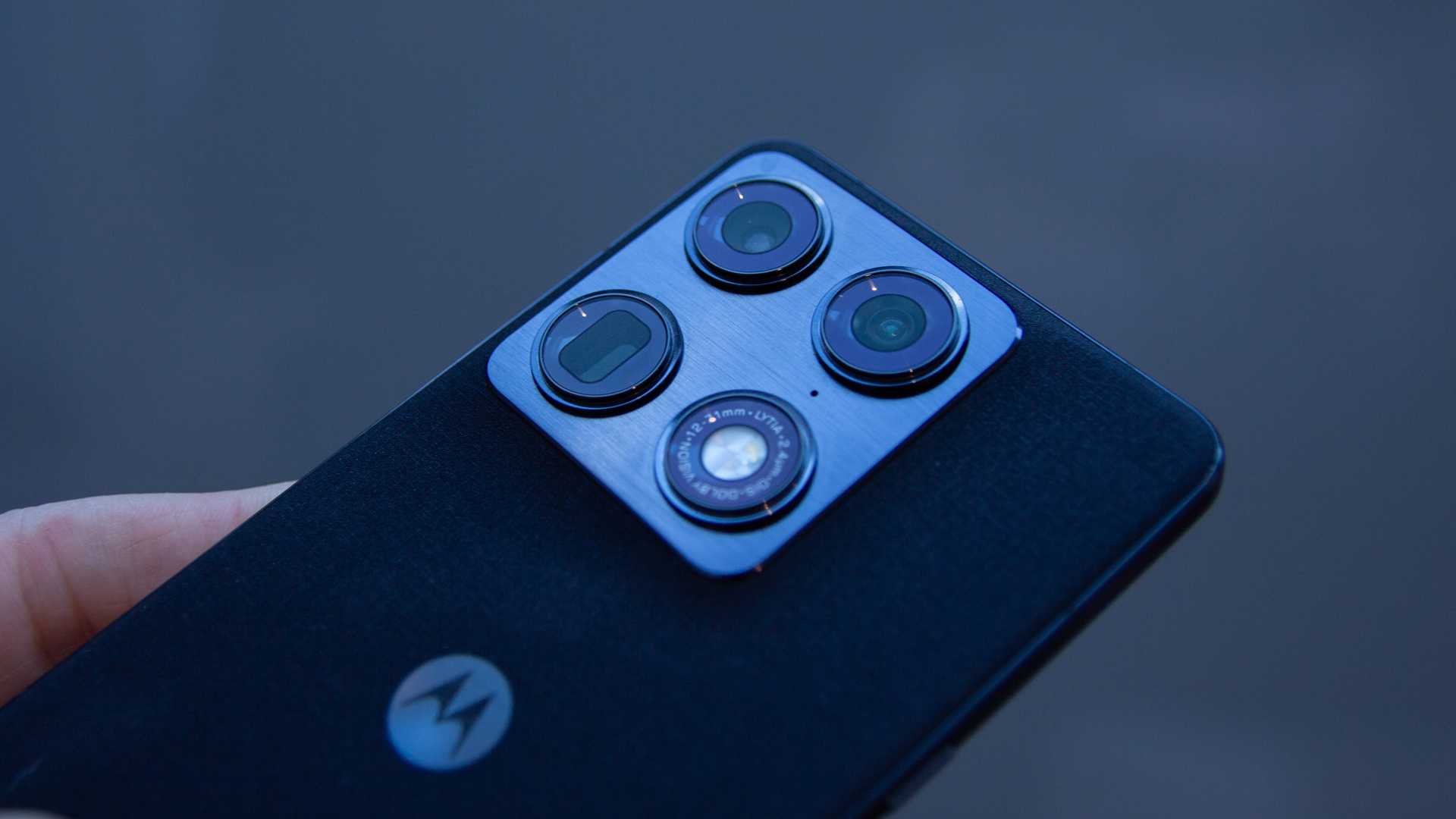 one bestlooking phones