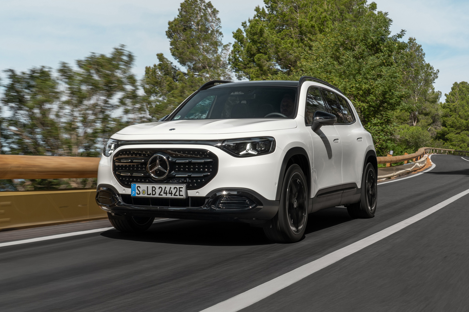 liked electric mercedesbenz