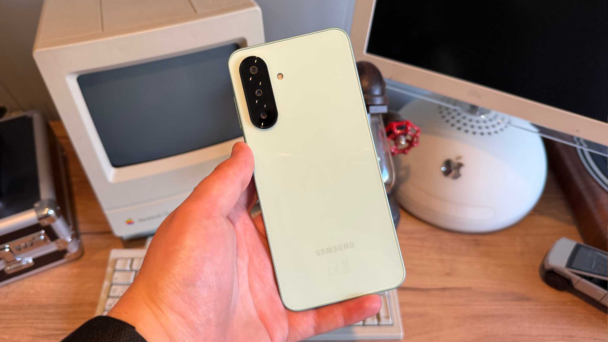 samsung galaxy a27