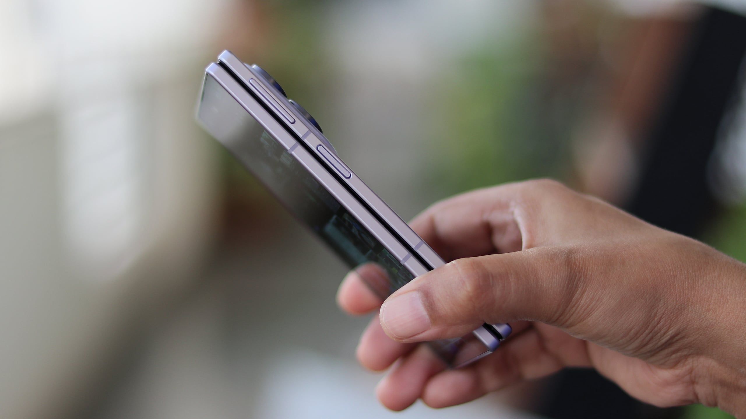 samsung talks three