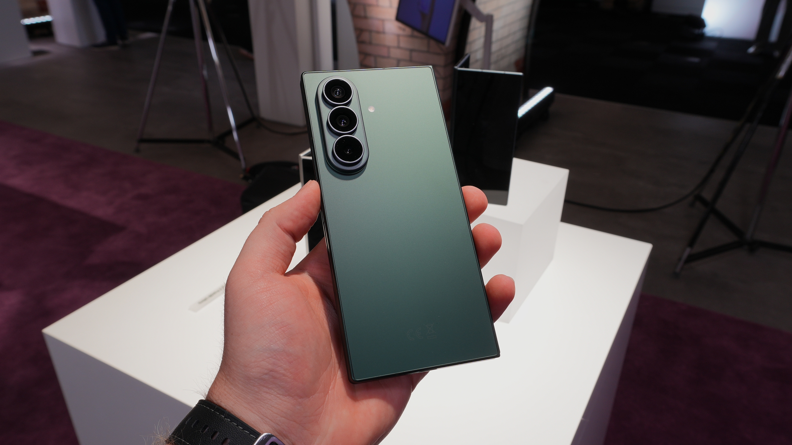 galaxy fold series