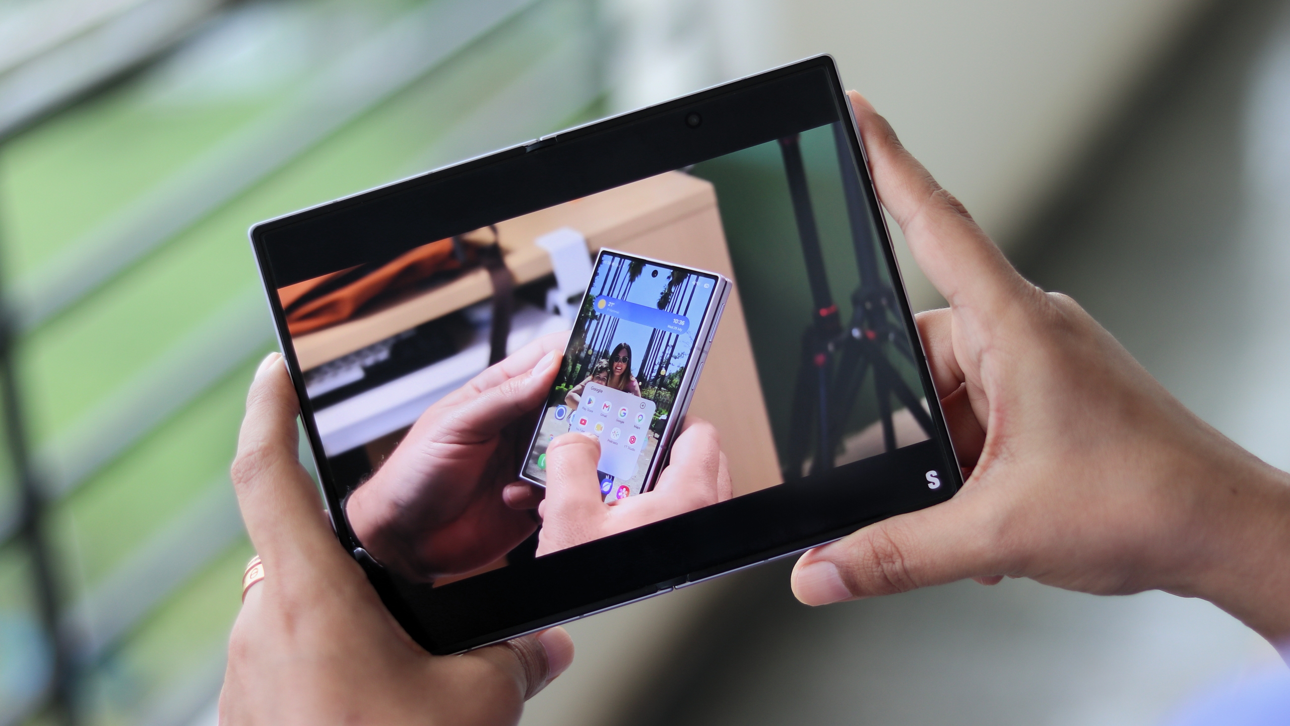galaxy fold8 fold8
