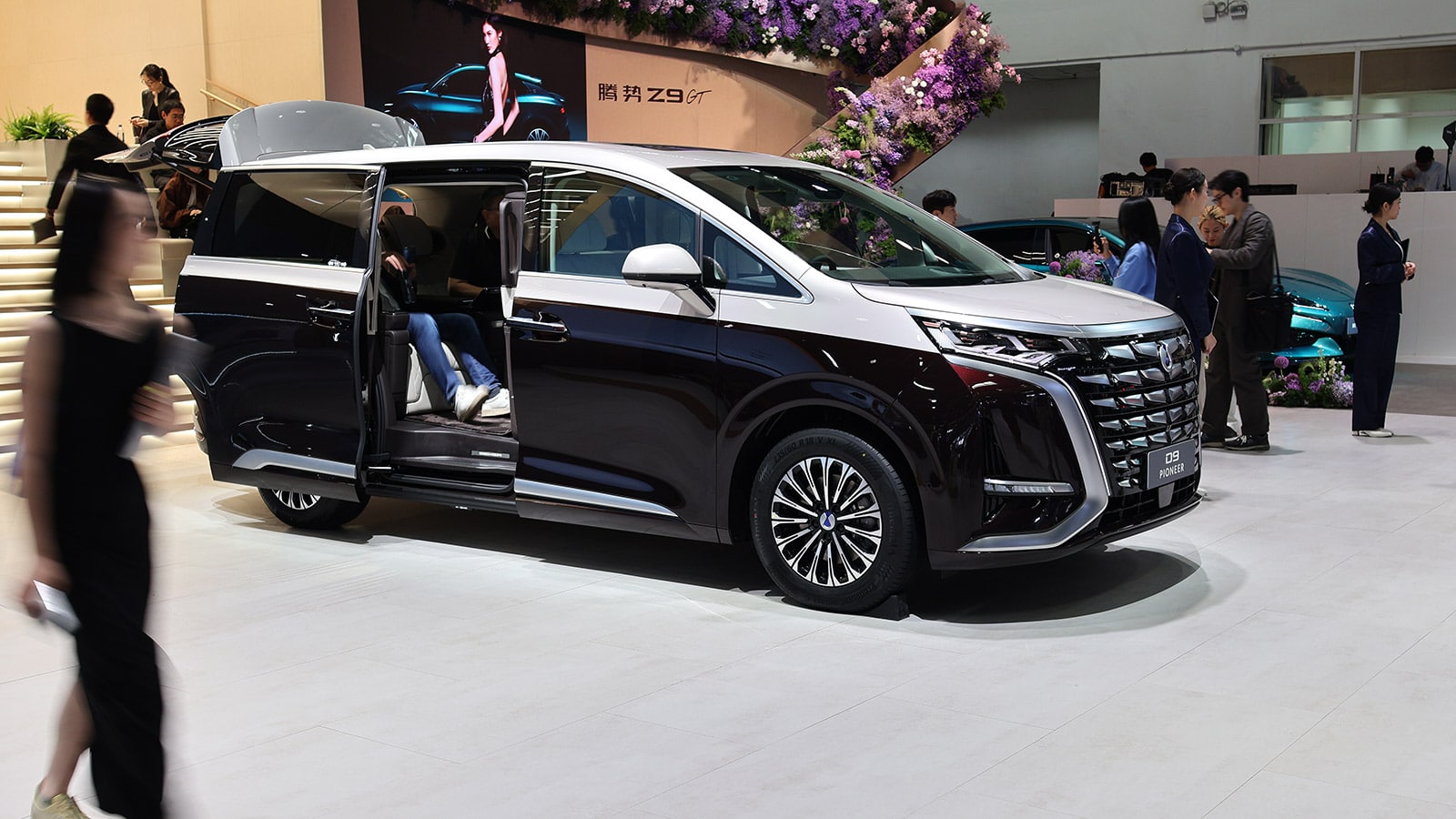 china nev retail