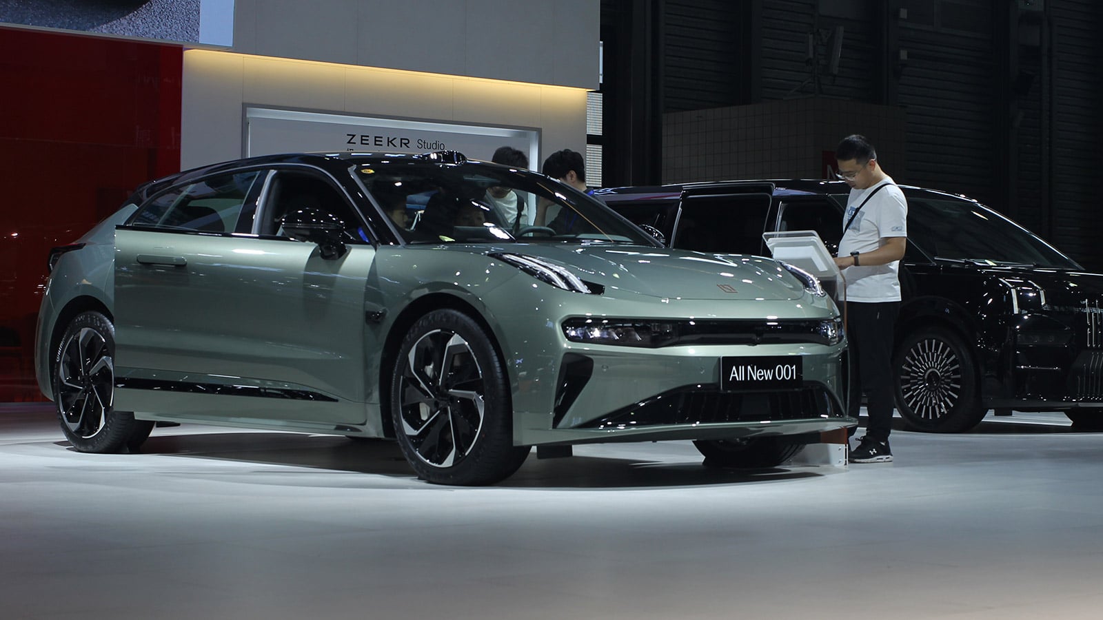 geely auto reshuffles